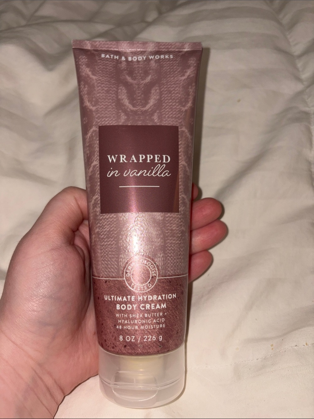 Brand New Bath & Body Works Wrapped in Vanilla Ultimate Hydration Body Cream🔥